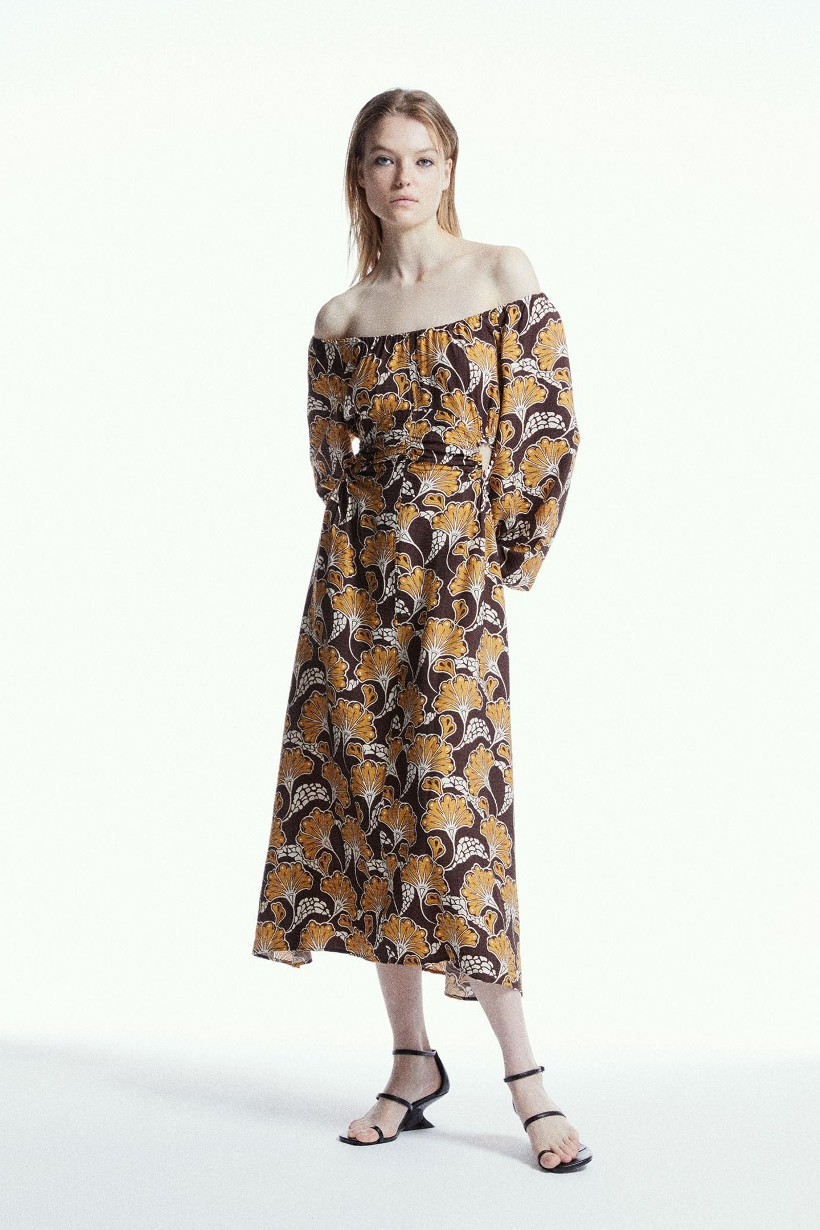 Vestido estampado de Sfera.