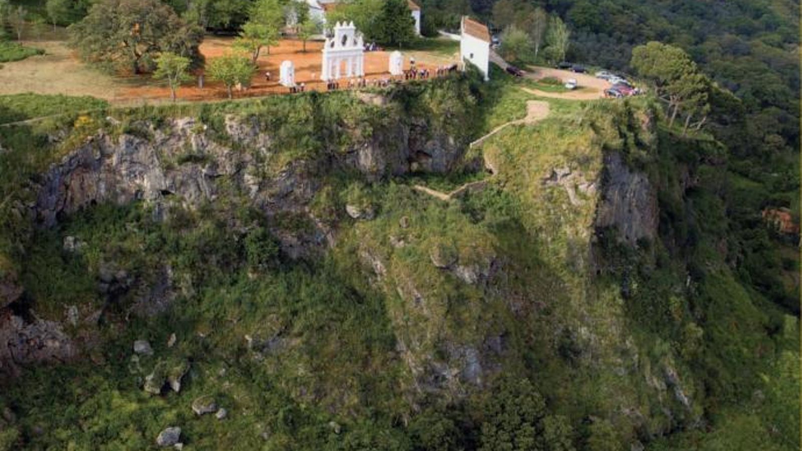 Peña de Arias Montano en Alájar