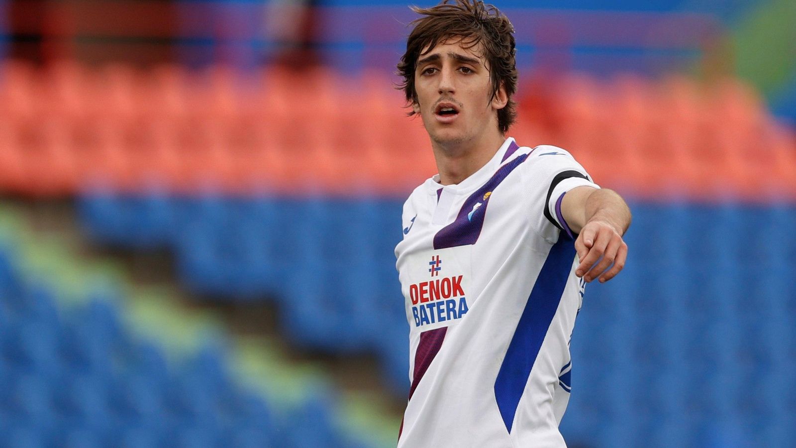 Bryan Gil, en un partido del Eibar.