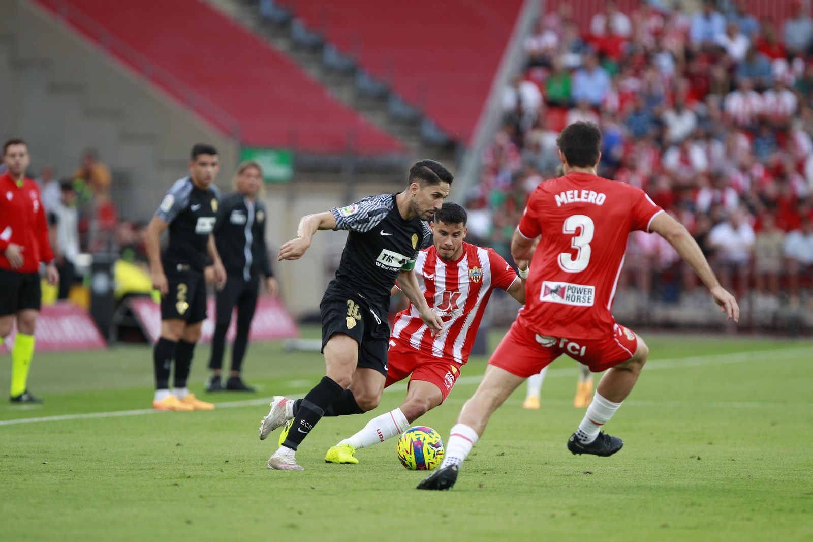 Imágenes del partido U.D. Almería-Elche C.F.