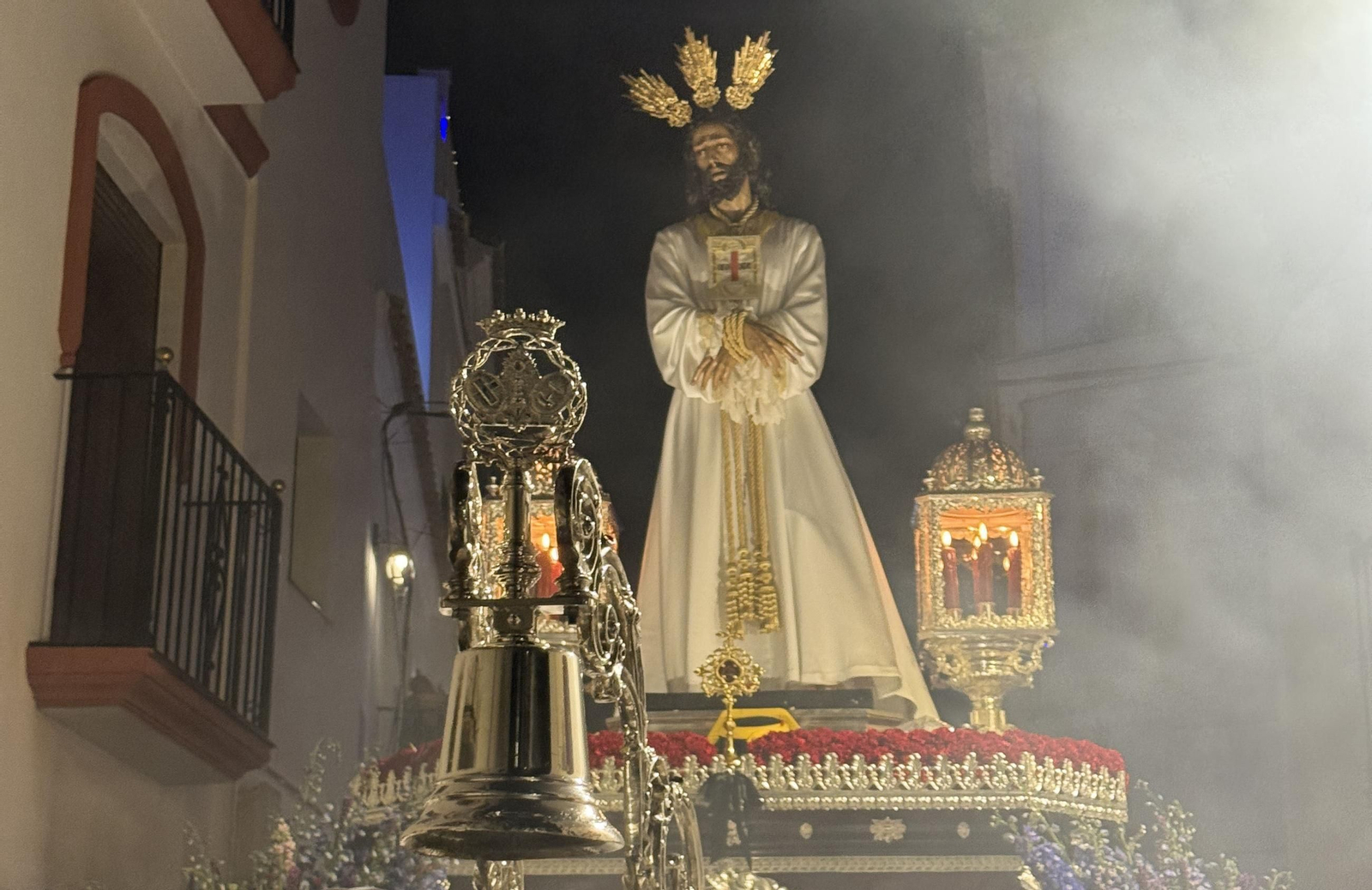 El Cautivo procesiona el Miércoles Santo en Estepona, en imágenes
