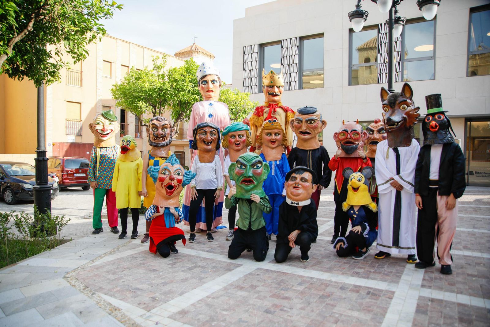 Desfile de Gigantes y Cabezudos de Vera, en imágenes