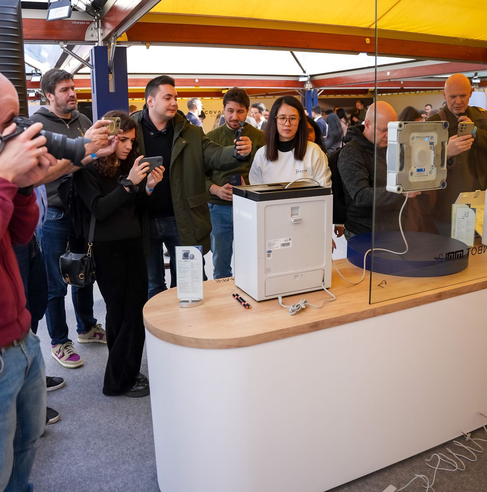 Evento de presentación de Ecovacs Robotics en Barcelona