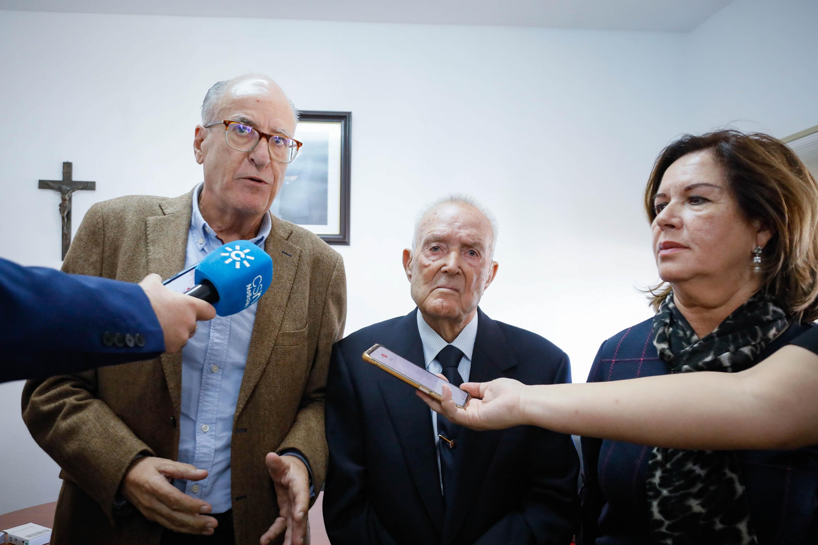 Imágenes de la moción de censura en Chercos