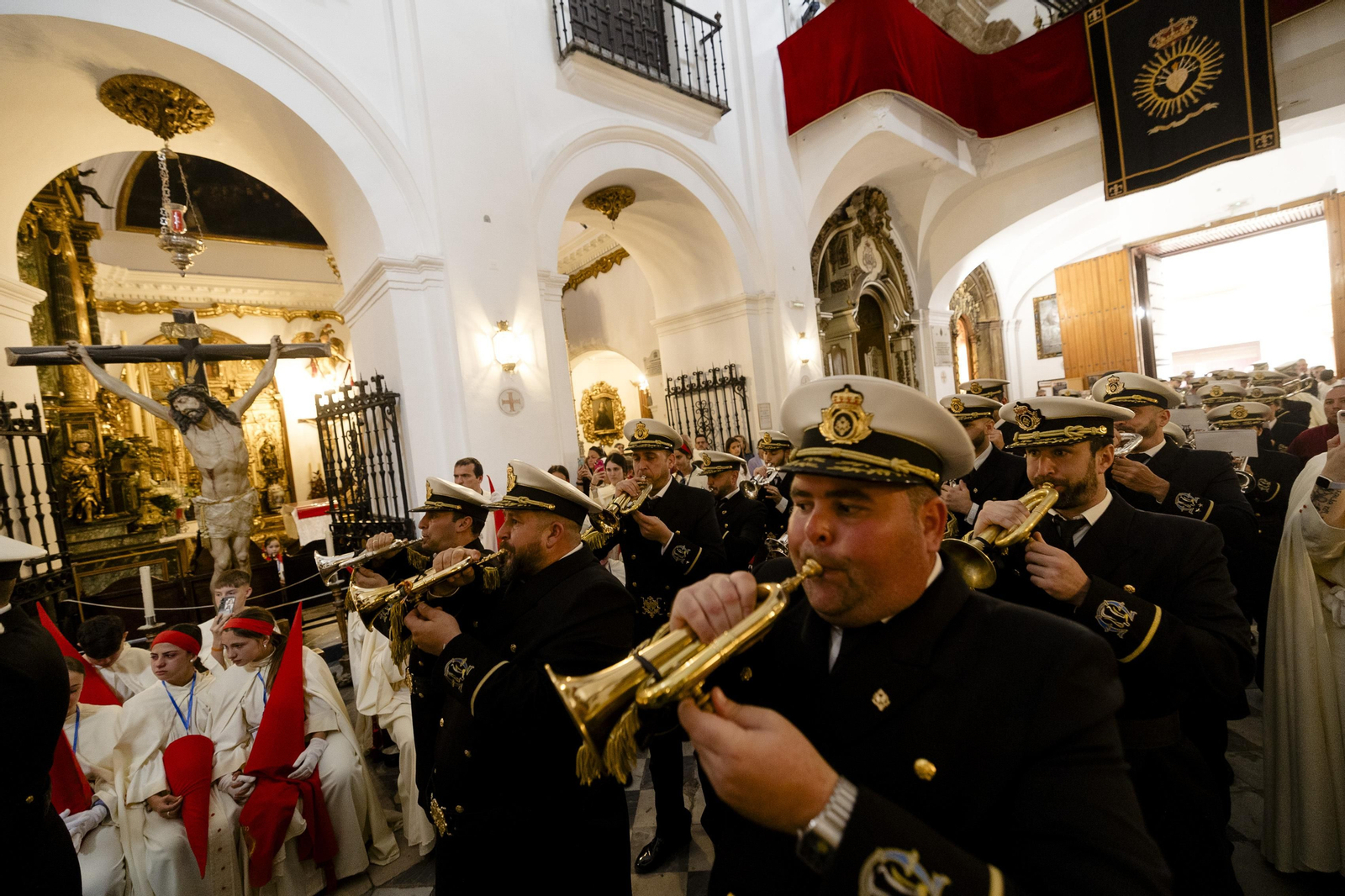 Las imágenes de la cofradía de las Penas en la Semana Santa de Cádiz de 2024