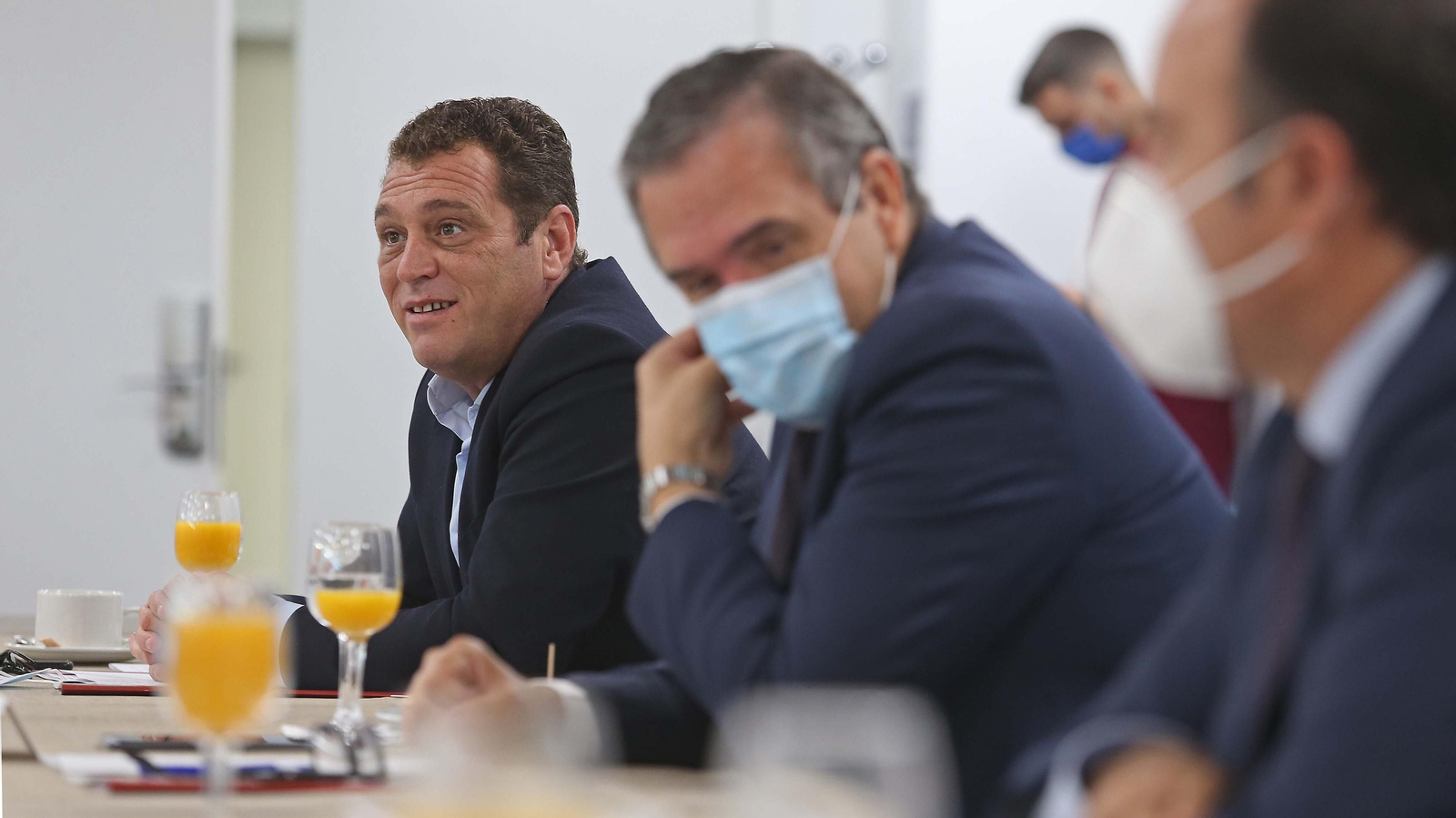 Fotos del Desayuno de redacción de Europa Sur: "Recinto fiscal Bahía de Algeciras, la oportunidad de la comarca"