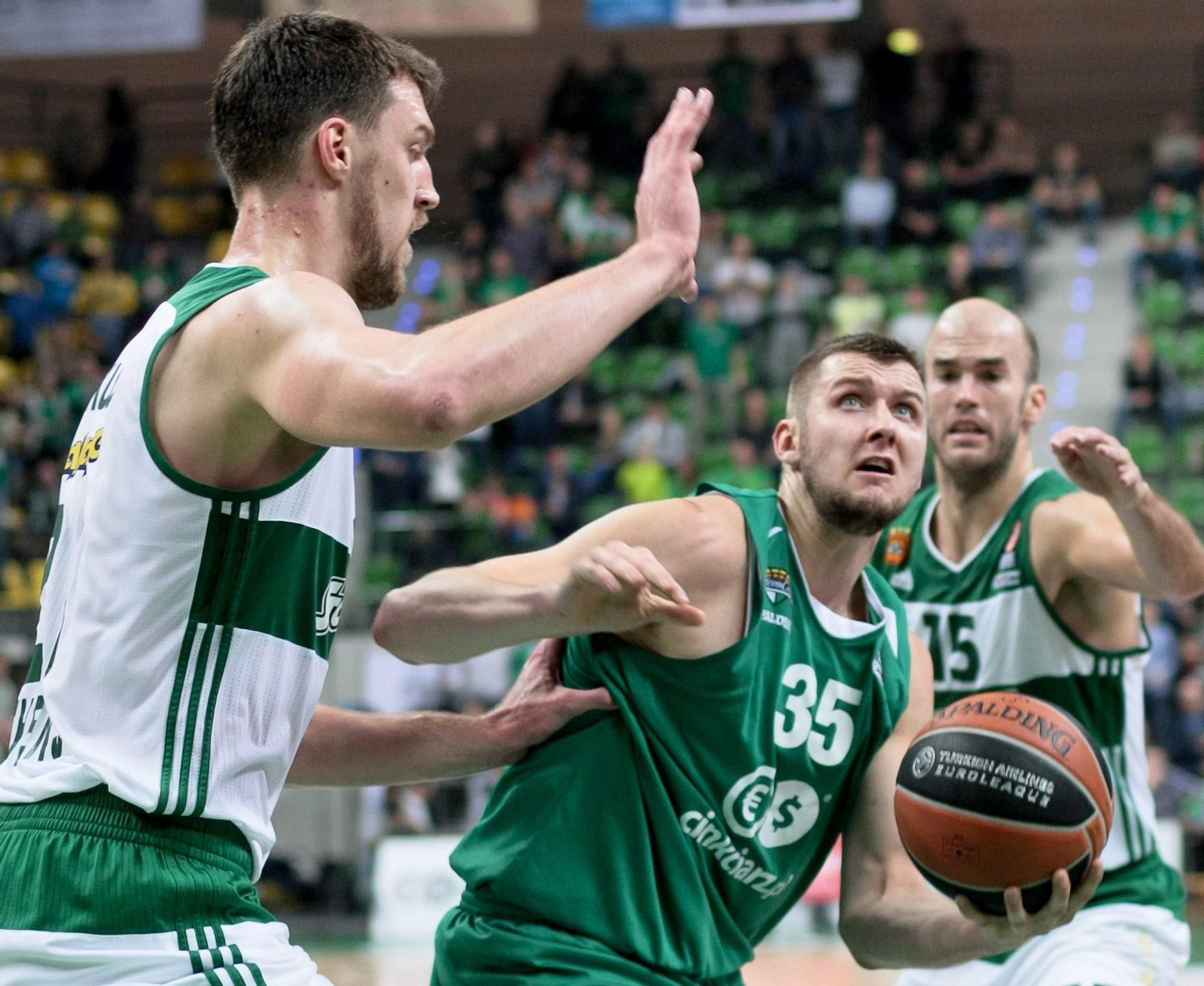 La carrera de Ognjen Kuzmic, en fotos