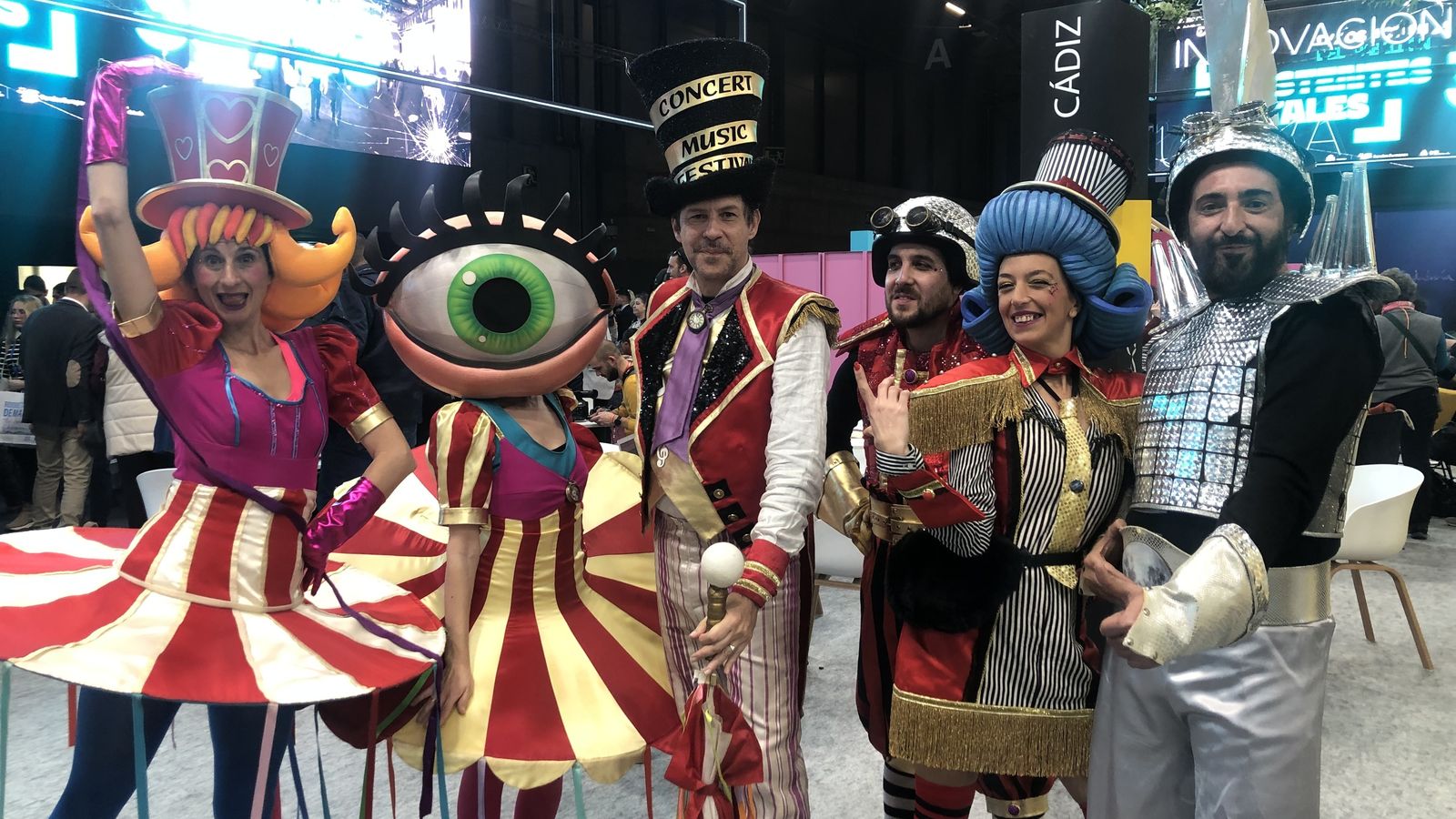 Figurantes promocionando el Concert Music Festival de Chiclana de la Frontera.