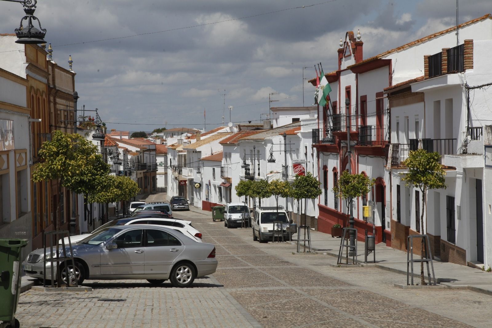 Las calles de Puebla de Guzmán durante la jornada de hoy.