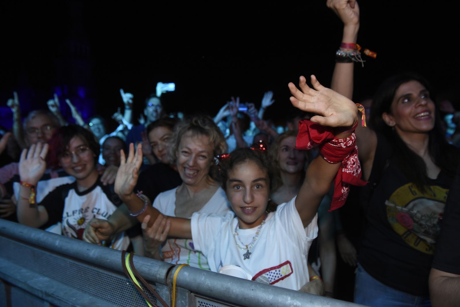 Búscate en el concierto de Seguridad Social y Hombres G de Icónica