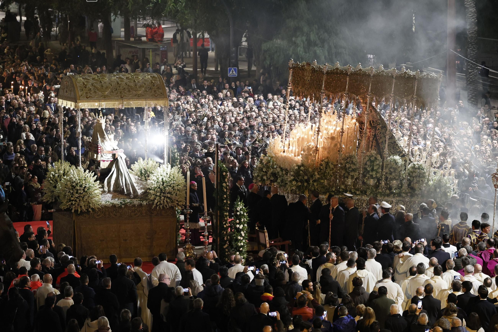 El paso de la Magna de Sevilla por el Paseo de Colón