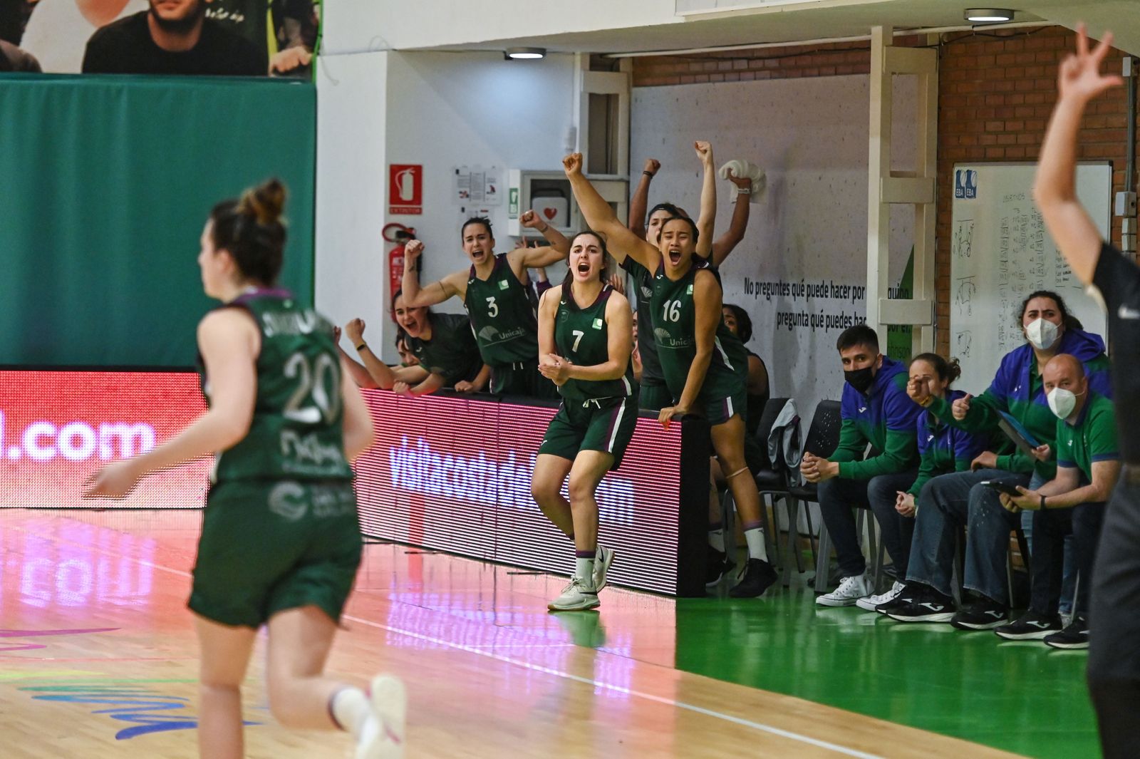 El Unicaja Femenino-Laboratorios Ynsadiet Leganés, en fotos