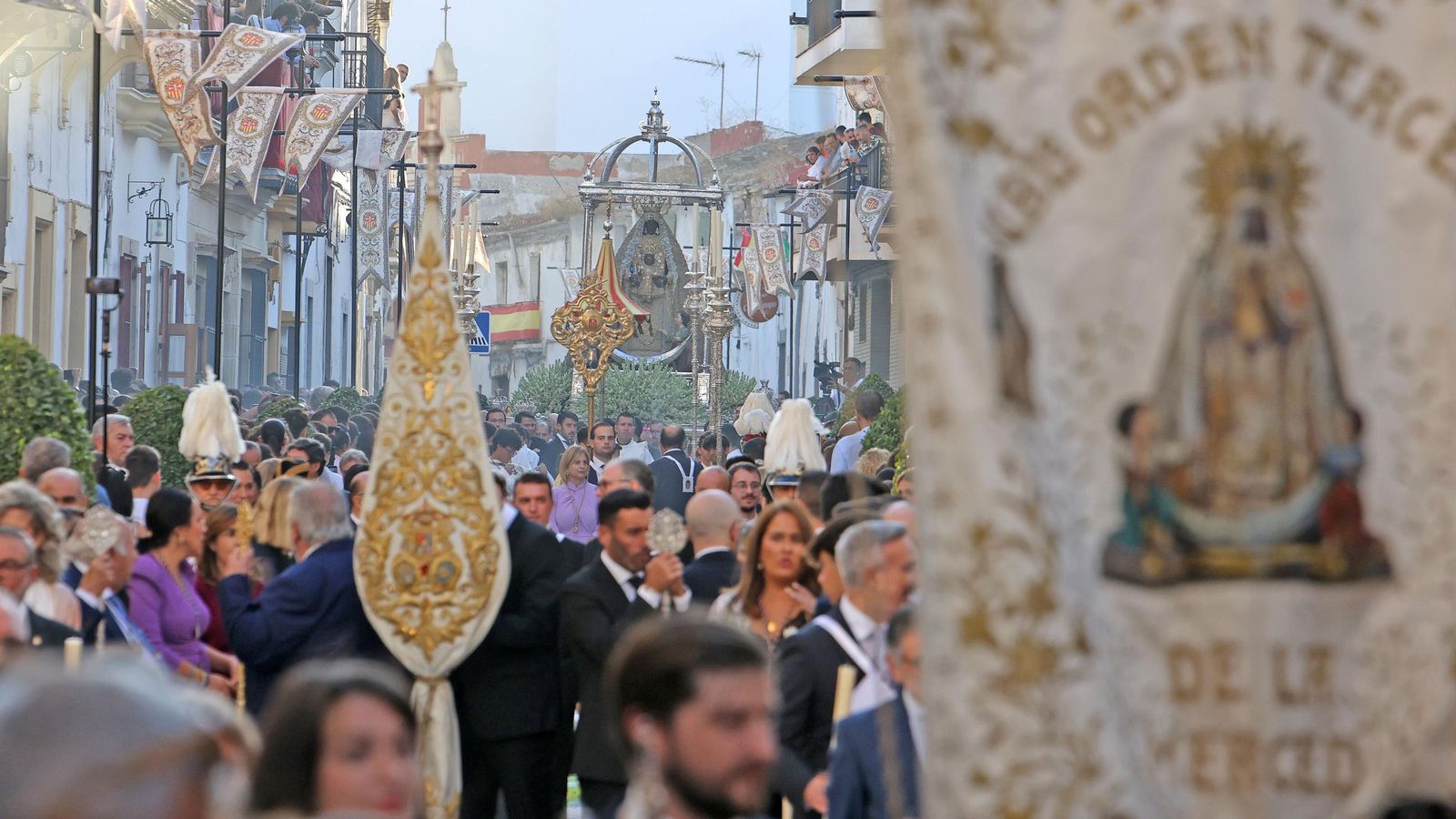 La procesión de la Patrona de Jerez en imágenes