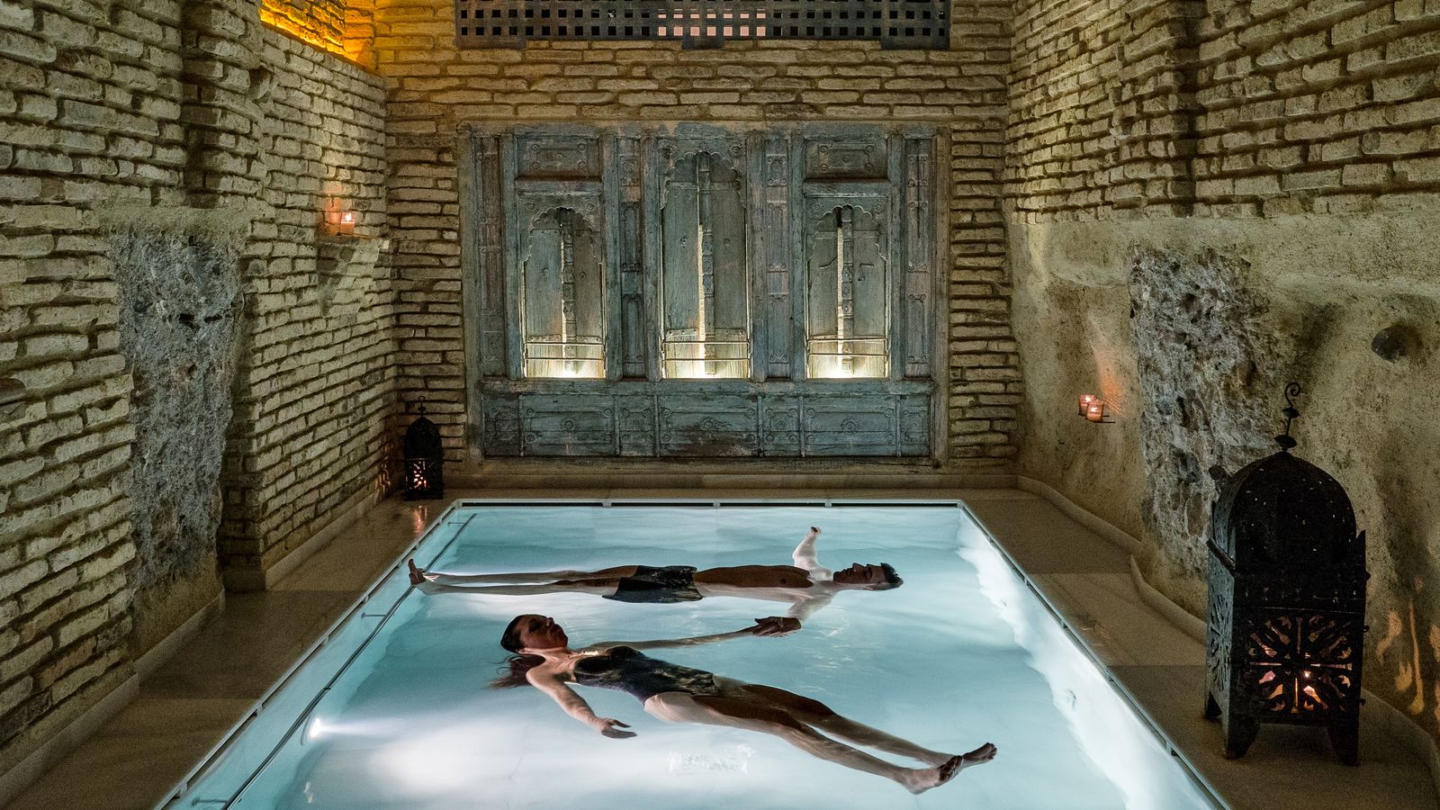 AIRE Hotel & Ancient Baths.