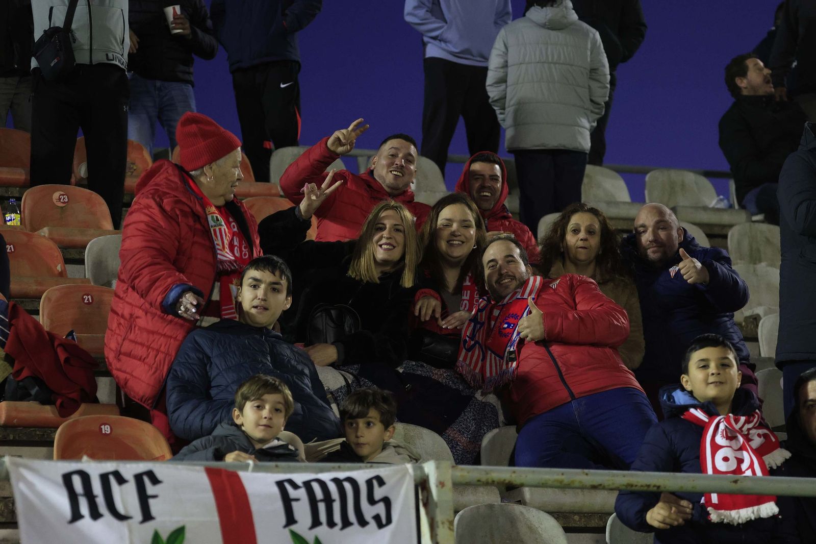 Búscate en el Nuevo Mirador durante el Algeciras - Juventud Torremolinos de Primera Federación