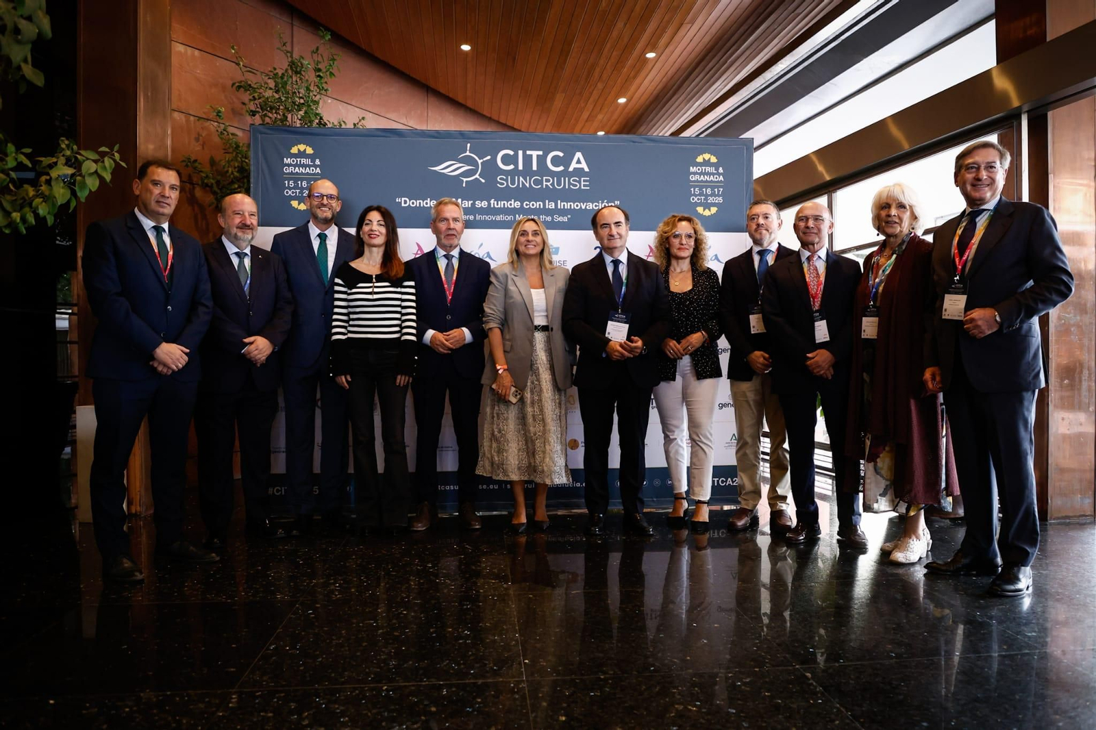 Foto de familia de la inauguración del CITCA 2025 en Granada