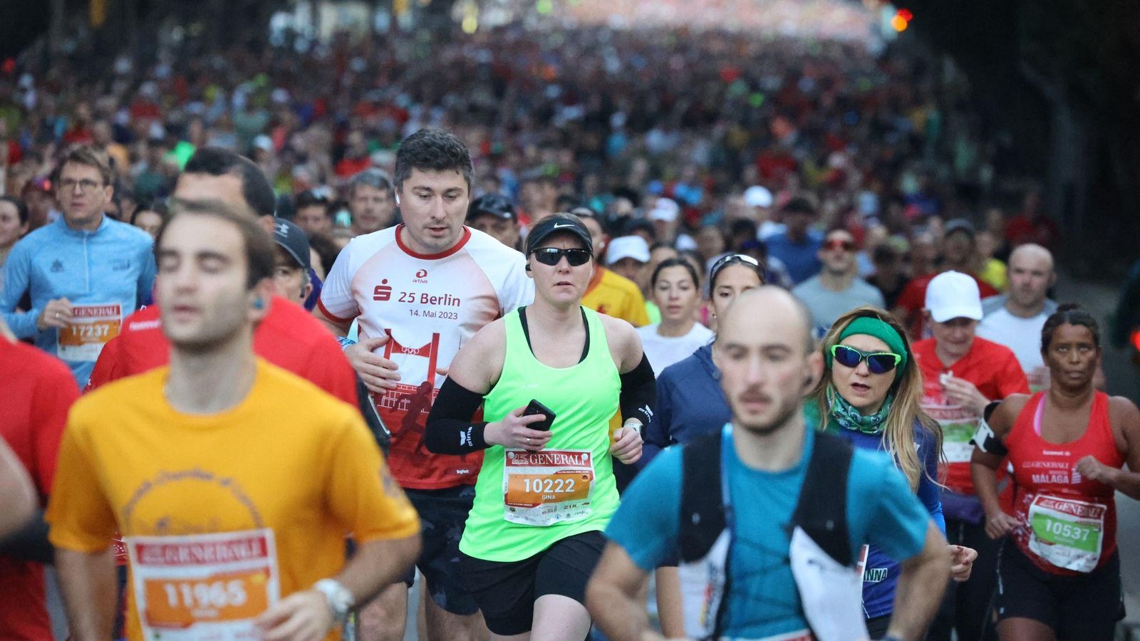 Las mejores fotos de la Maratón de Málaga 2024