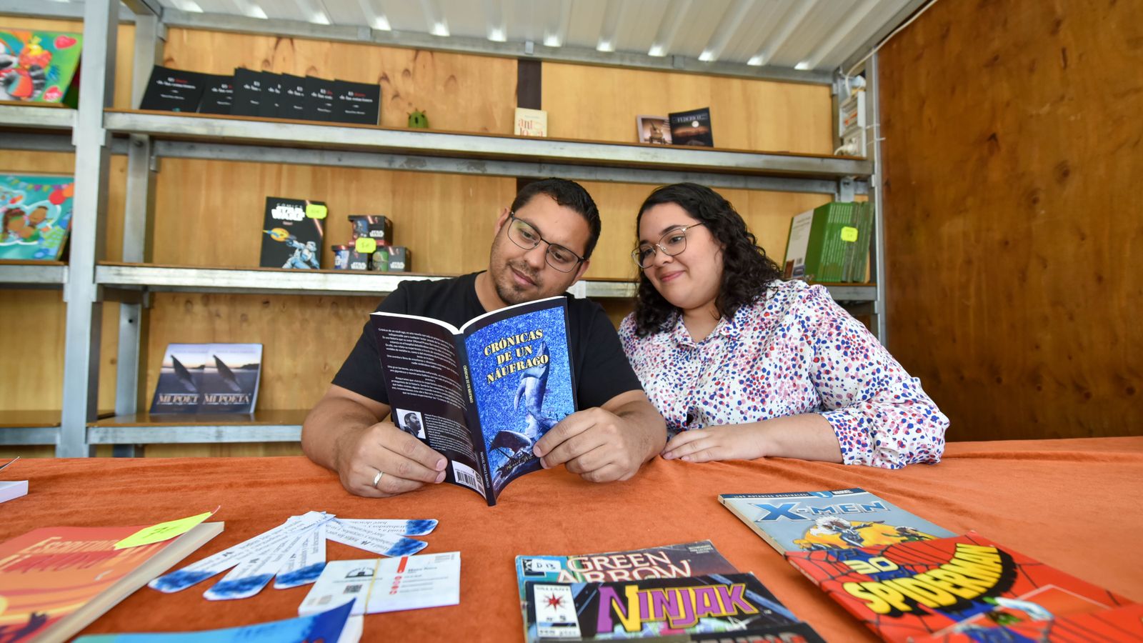 Fotos de la Feria del Libro de Algeciras 2023