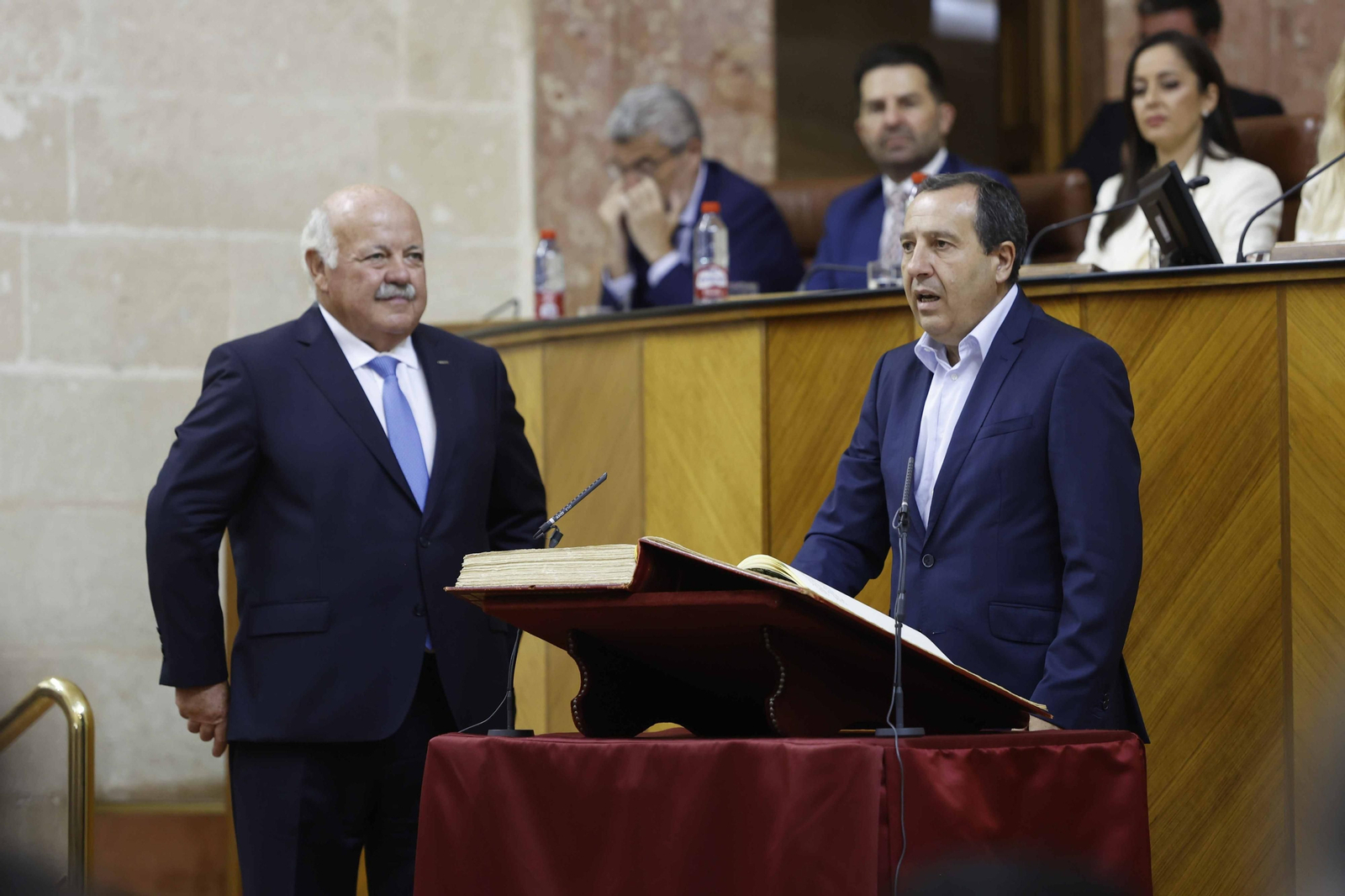 La constitución del Parlamento andaluz, todas las imágenes