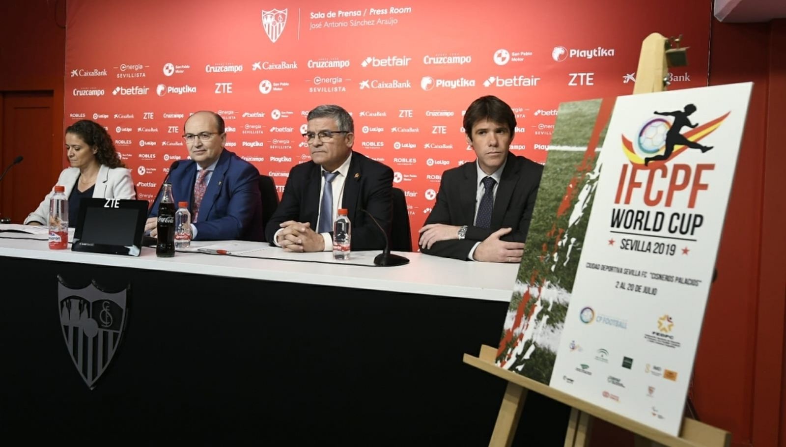 Castro, junto al presidente de la Federación de Deportes de Parálisis Cerebral y Daño Adquirido.