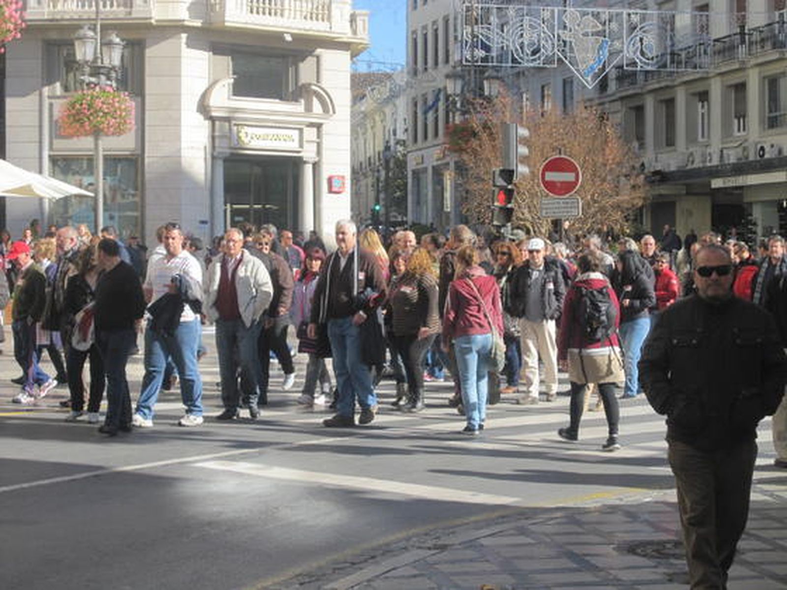 Las imágenes de la huelga general en Granada