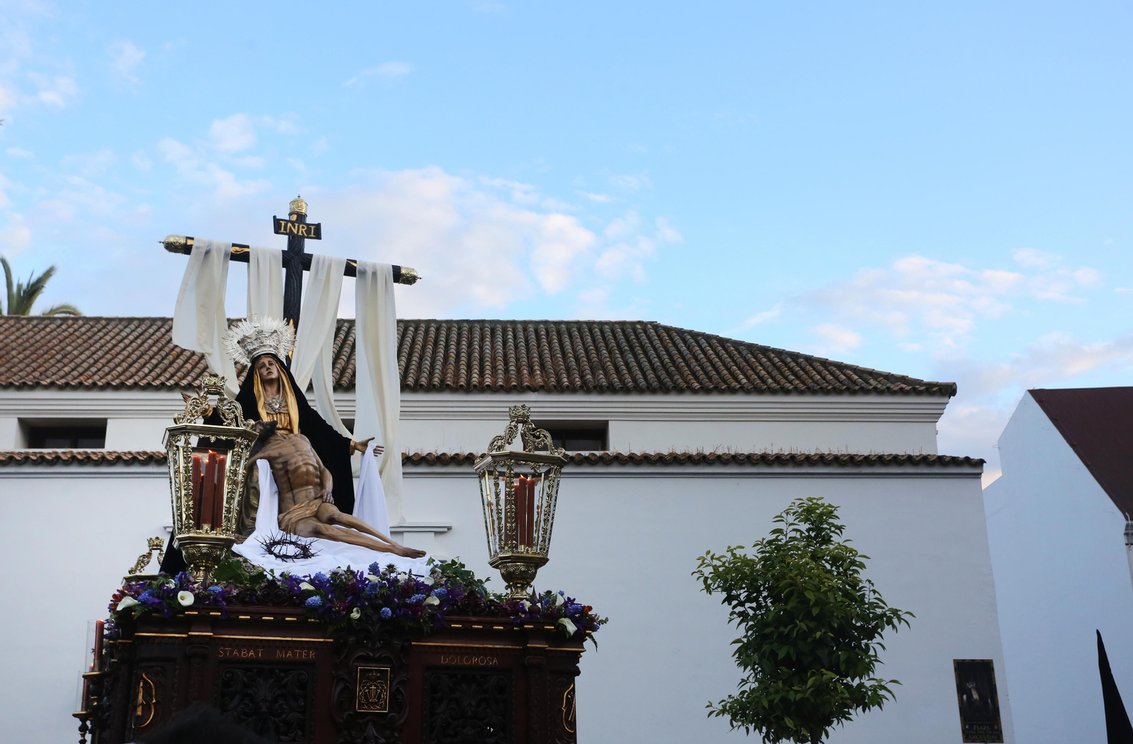 Imágenes de la Hermandad de Nuestra Señora de las Angustias, Santo Entierro de Cristo y Soledad de María