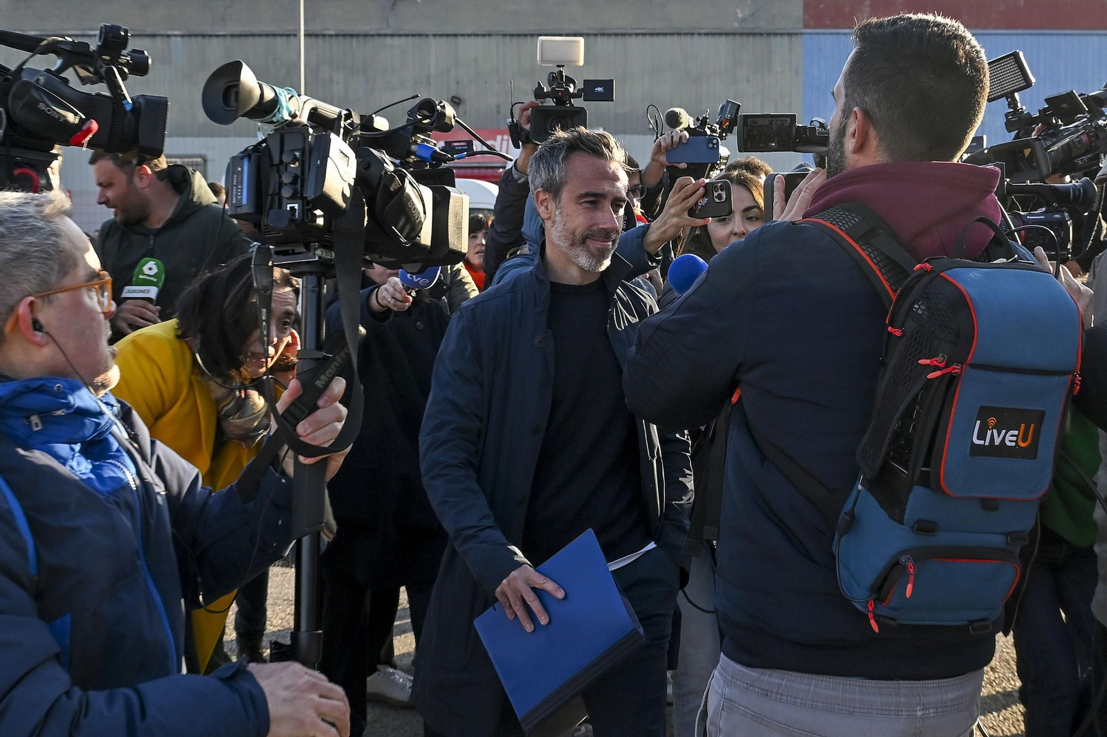Las fotos del día de la declaración de Rubiales en el juicio