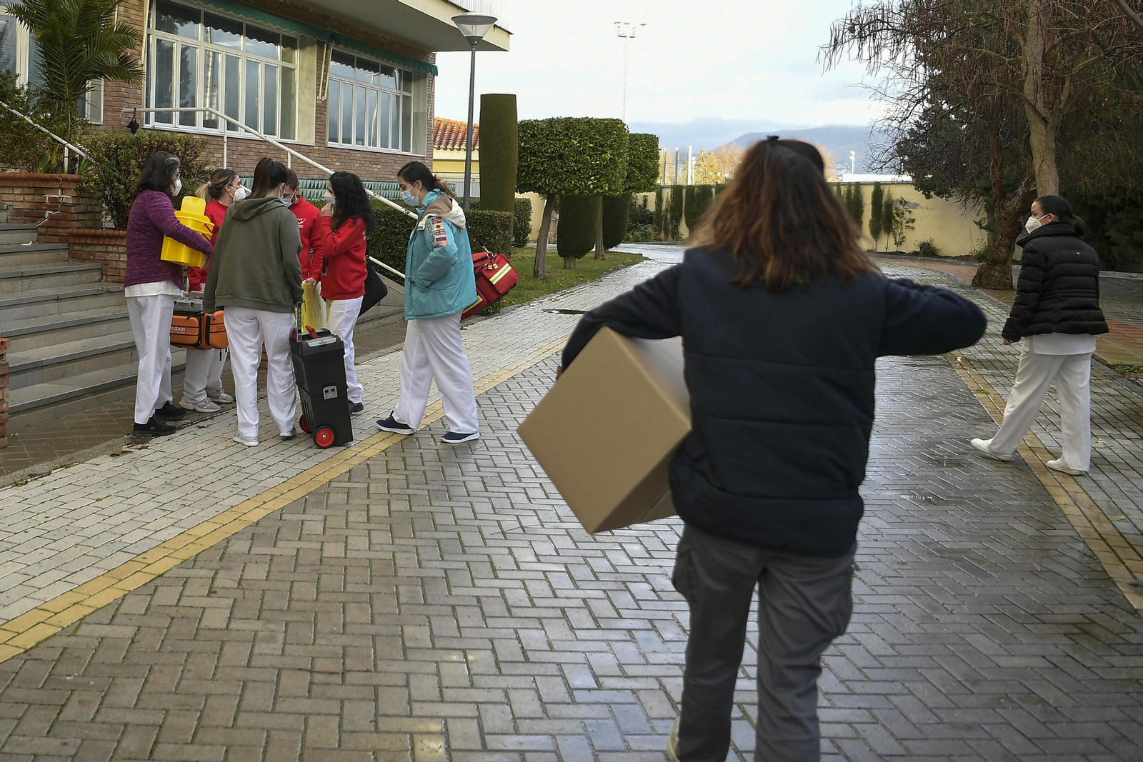 Fotos: segundo día de vacunas en Granada