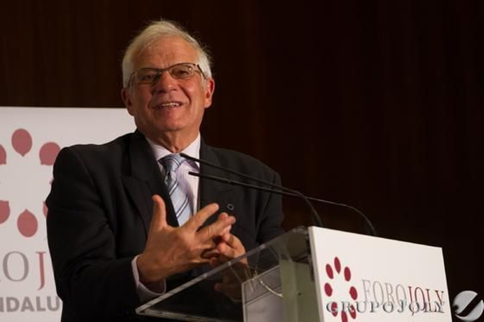 Borrell./ Juan Carlos Vázquez/ Victoria Hidalgo