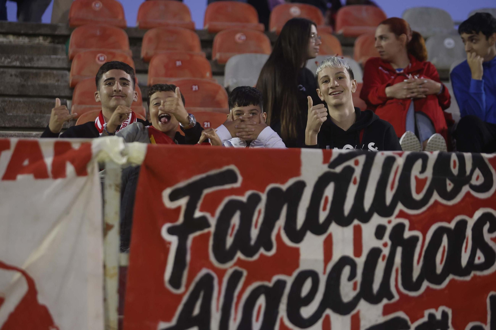Búscate en el Algeciras - Betis Deportivo en el Nuevo Mirador