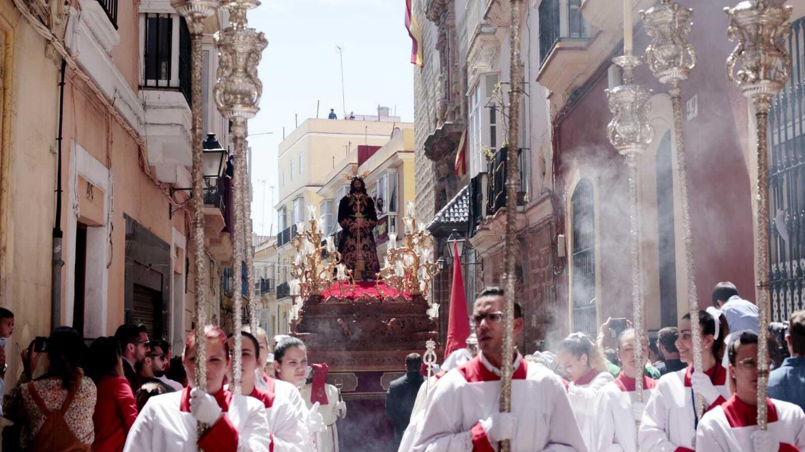 El paso de Jesús de las Penas, por la calle Sagasta
