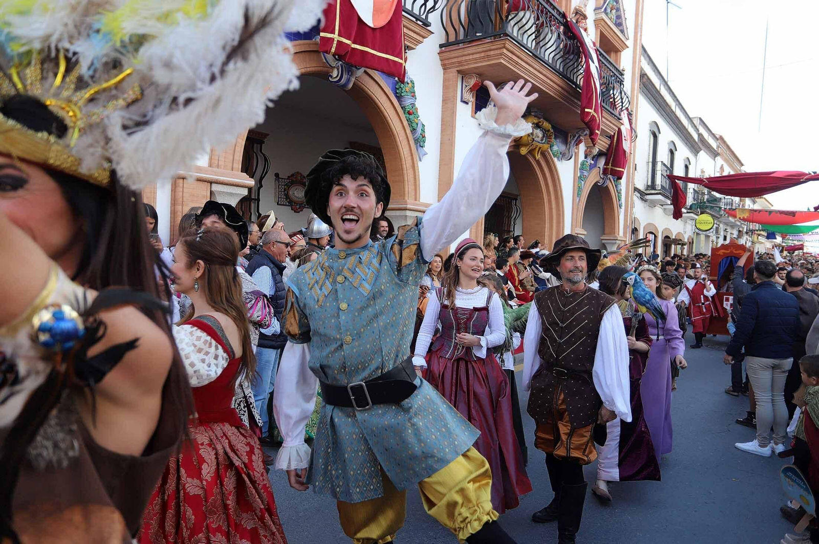 Imágenes del gran ambiente en la Feria Medieval de Palos de la Frontera, Huelva