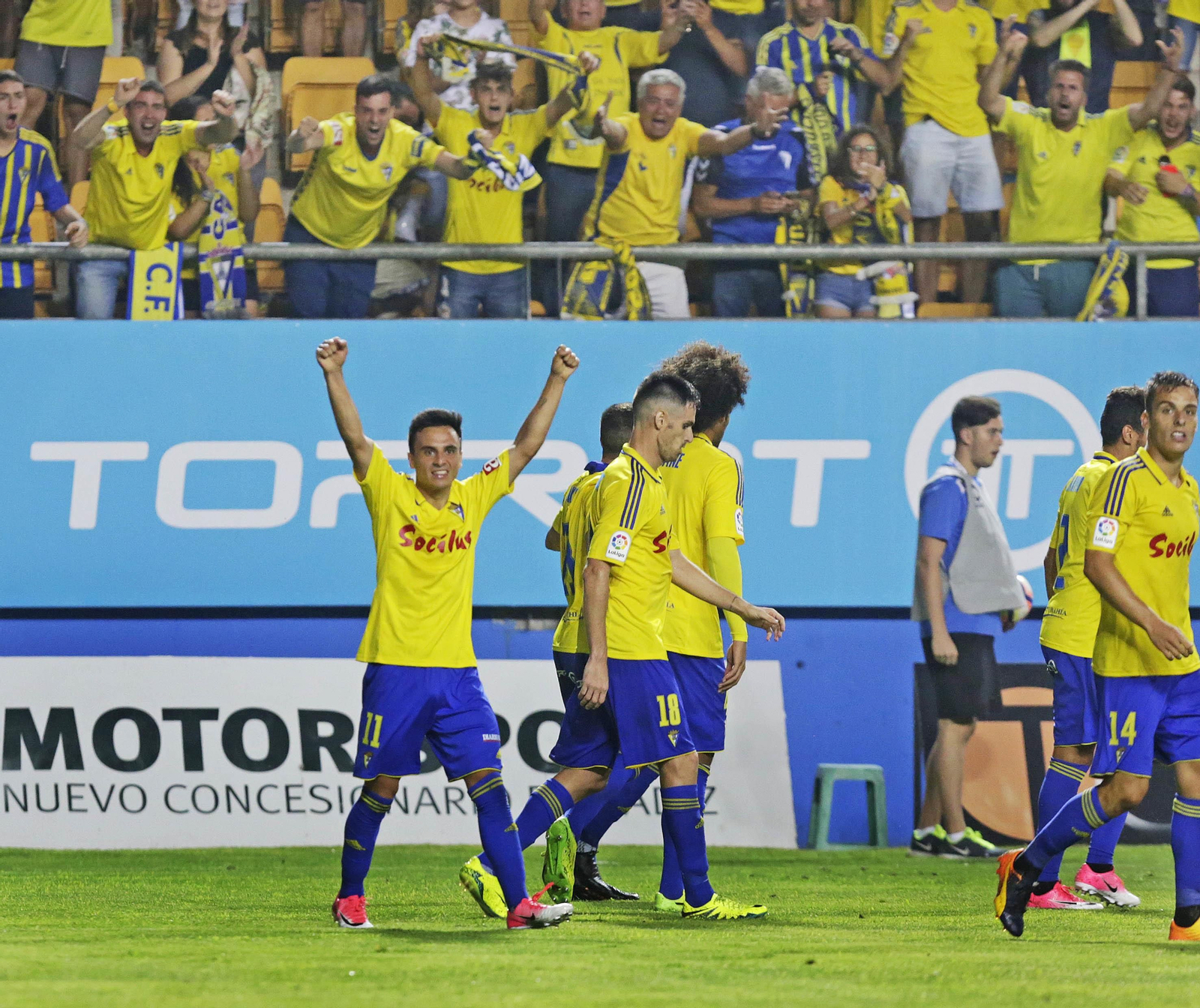Las imágenes del Cádiz-Tenerife del playoff