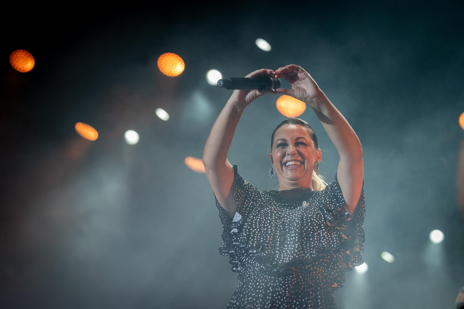 Búscate en el concierto de Niña Pastori en el Concert Music de Chiclana