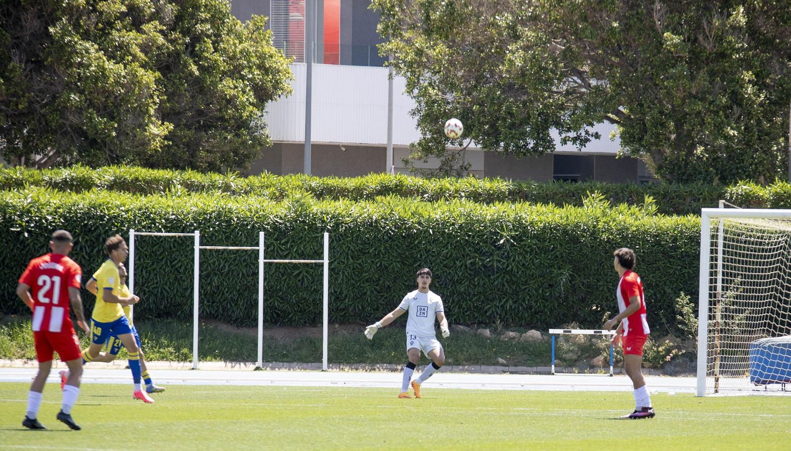 Partido de Segunda RFEF entre el Almería B y el Cádiz Mirandilla