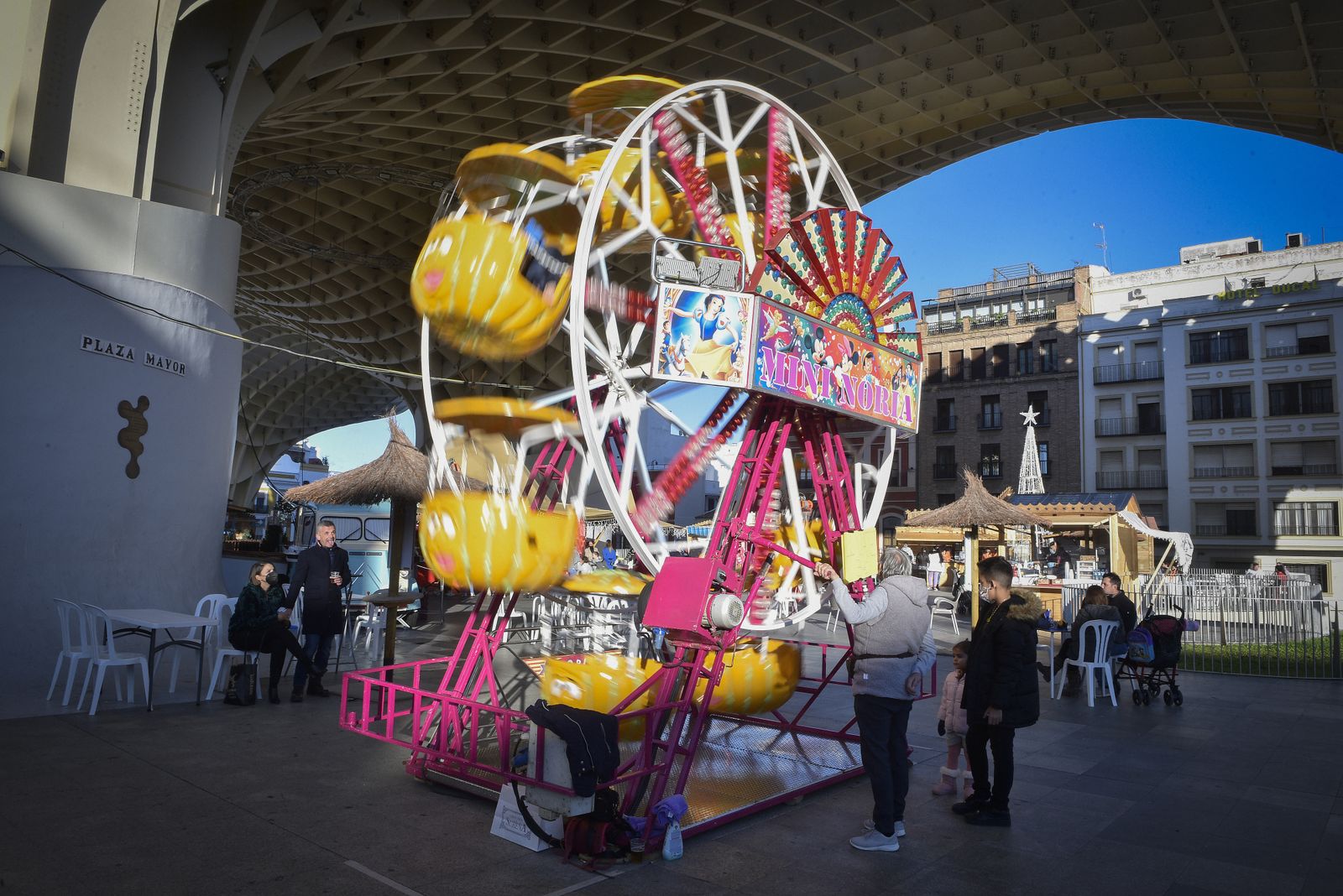 Una ciudad de oriente en las setas de la Encarnación
