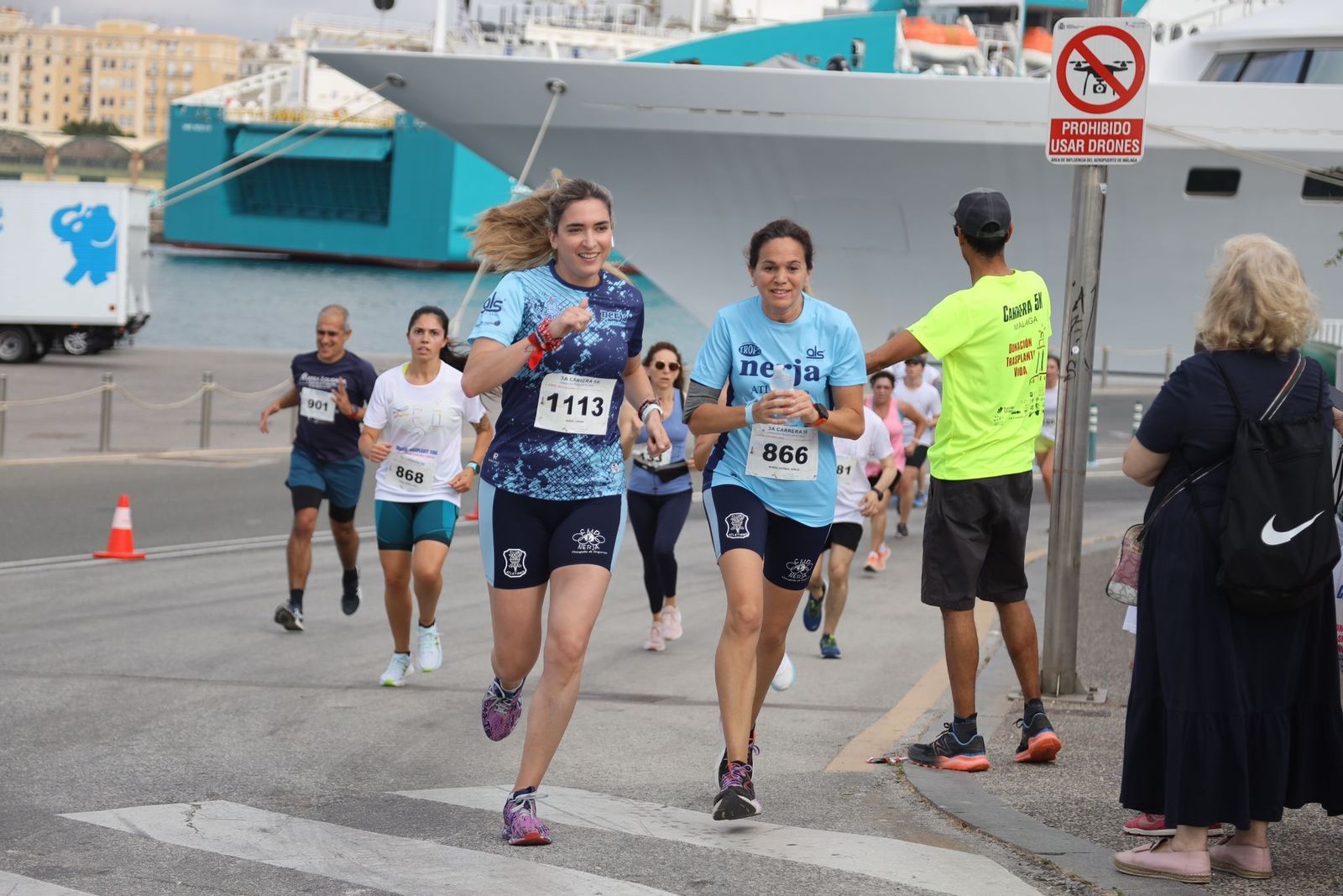 Las fotos de la 3ª carrera solidaria Memorial Vicente Granados en Málaga