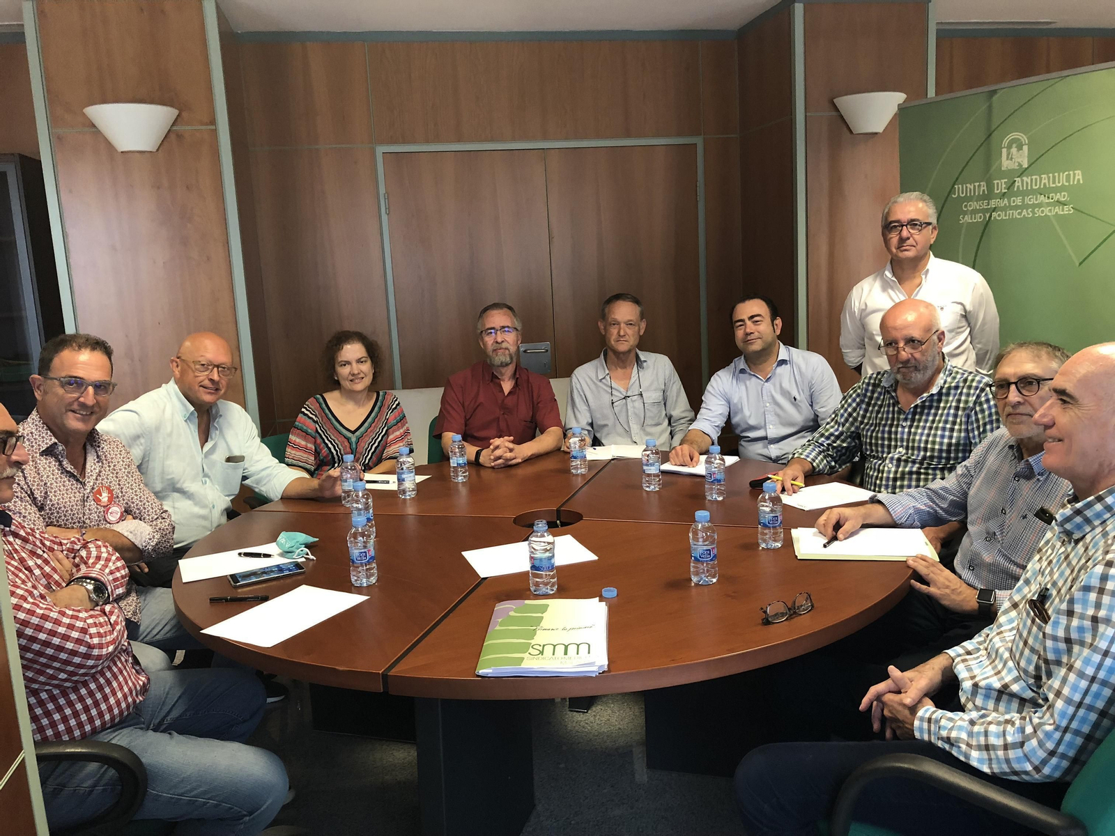 Reunión del pasado miércoles entre la Delegación de Salud, el Sindicato Médico y el colectivo Basta Ya. Reunión del pasado miércoles entre la Delegación de Salud, el Sindicato Médico y el colectivo Basta Ya.