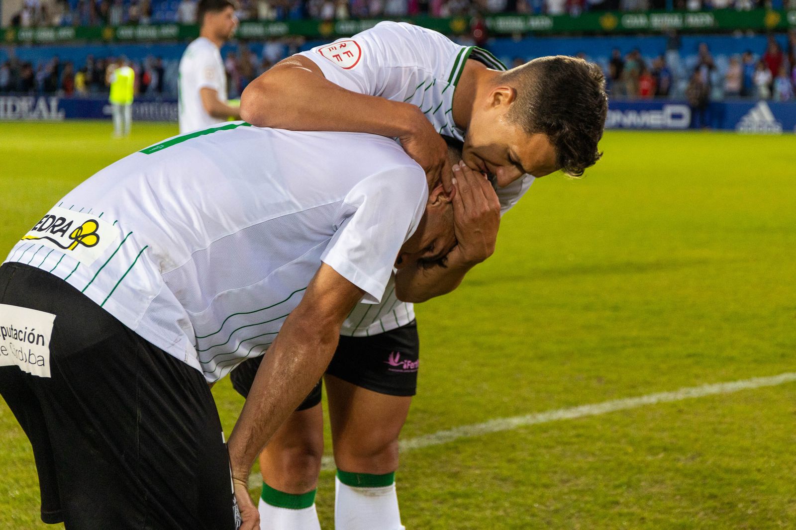 Las imágenes de la afición del Córdoba CF en Linares