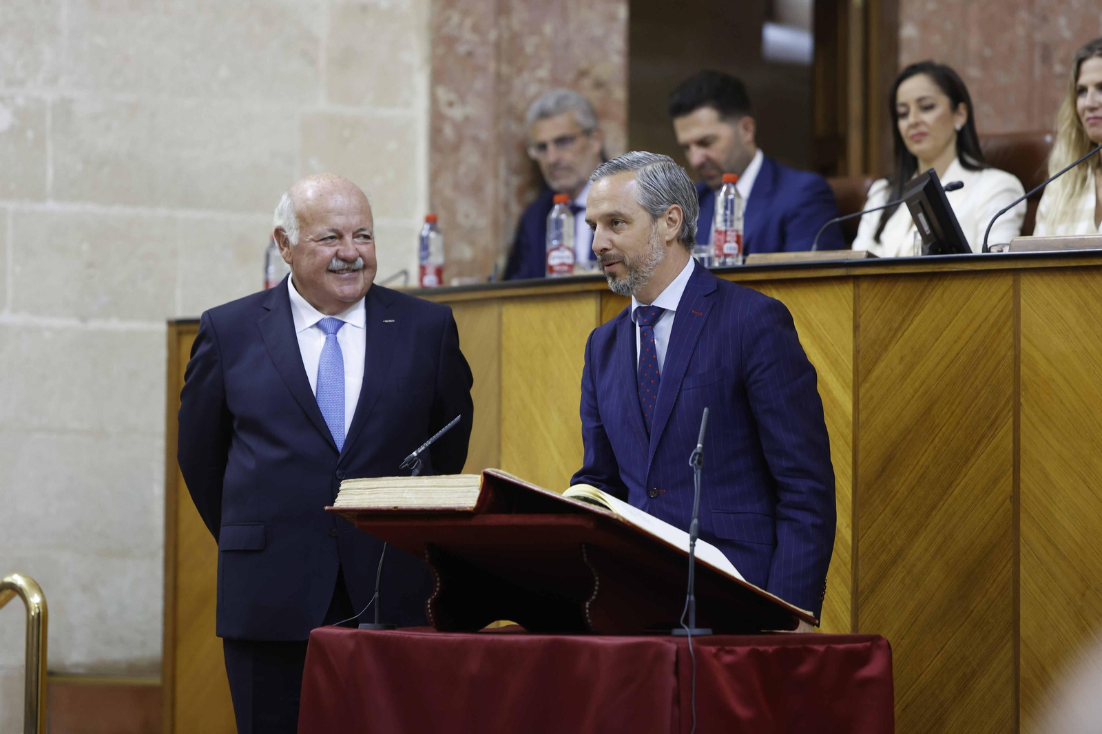 La constitución del Parlamento andaluz, todas las imágenes