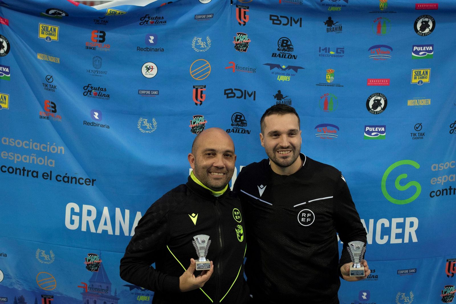 Las mejores imágenes del II Torneo de fútbol Granada Contra el Cáncer