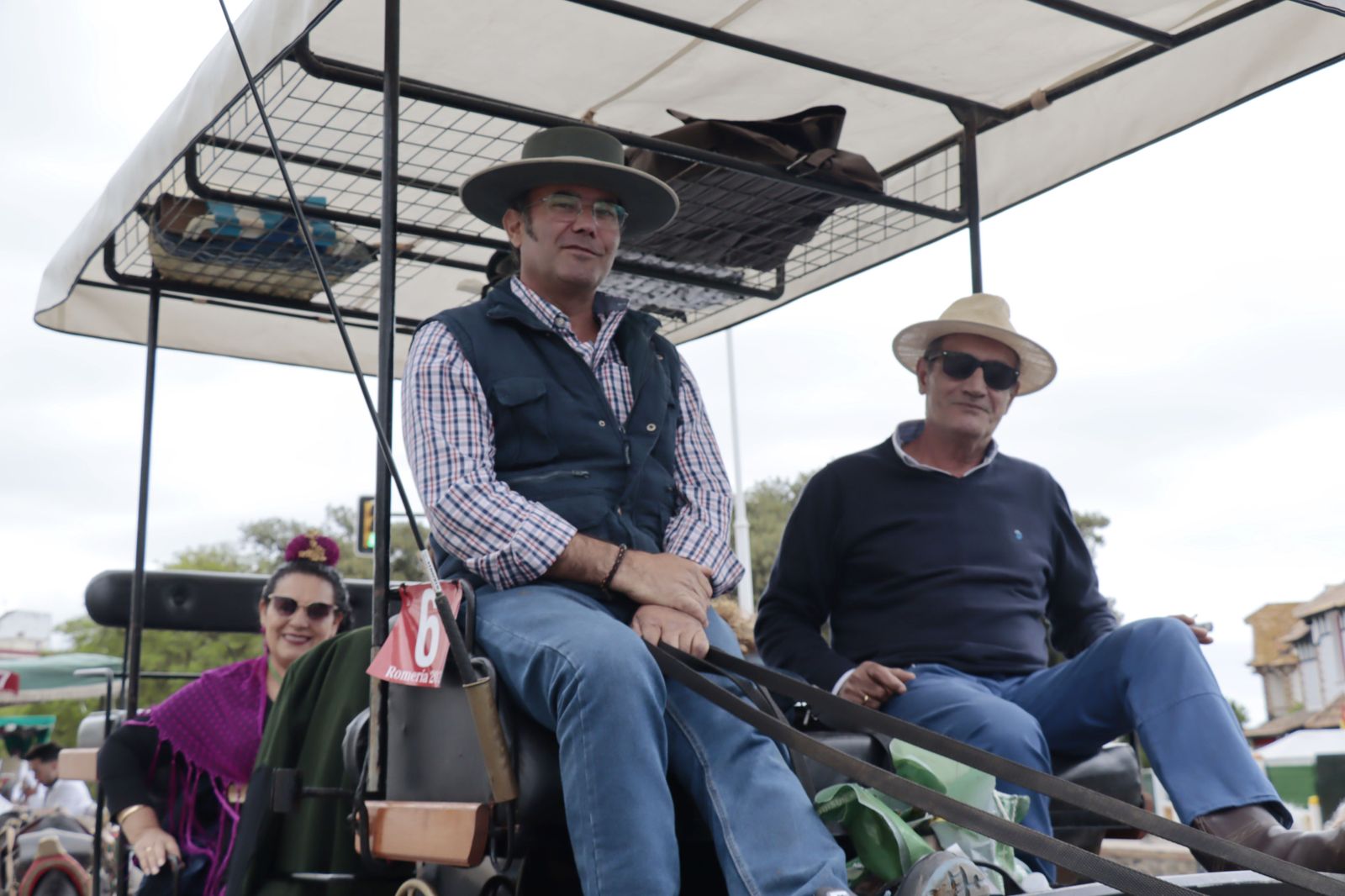 Imágenes de los carros de la Hermandad del Rocío de Huelva