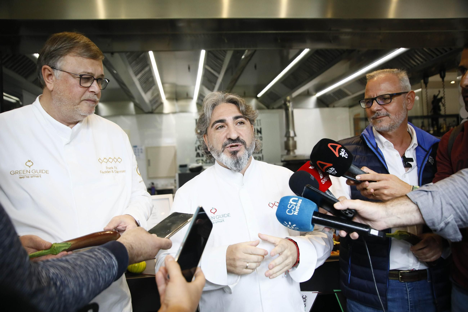 Las imágenes de una nueva variedad de berenjena en Almería