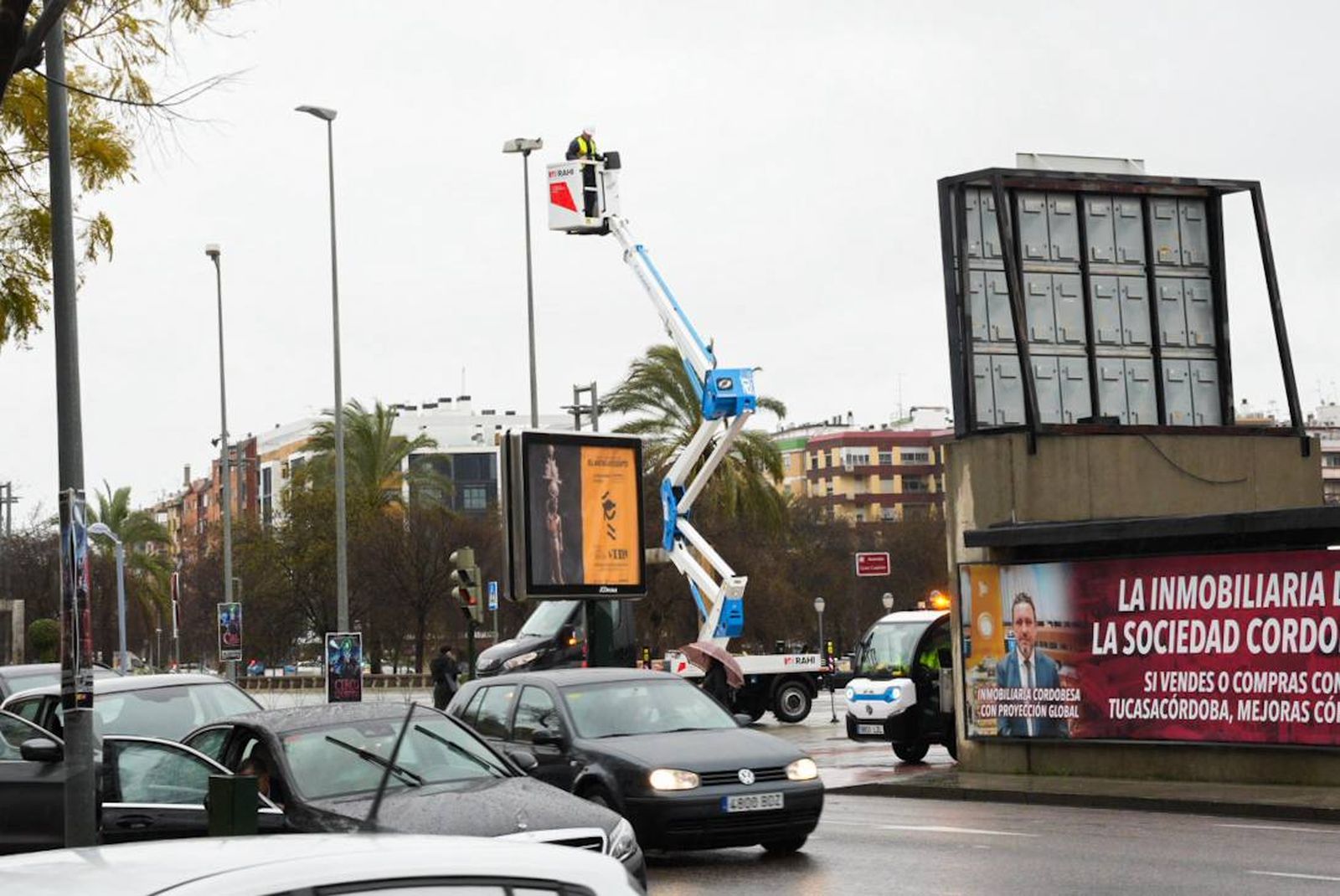 Inicio de la sustitución de más de 4.700 luminarias en el Vial Norte.