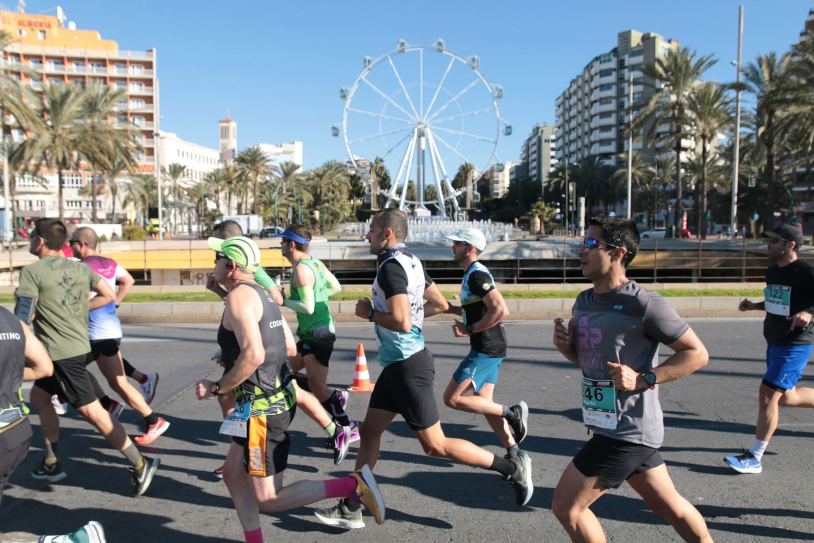 Las imágenes del Medio Maratón de Almería 2022-23