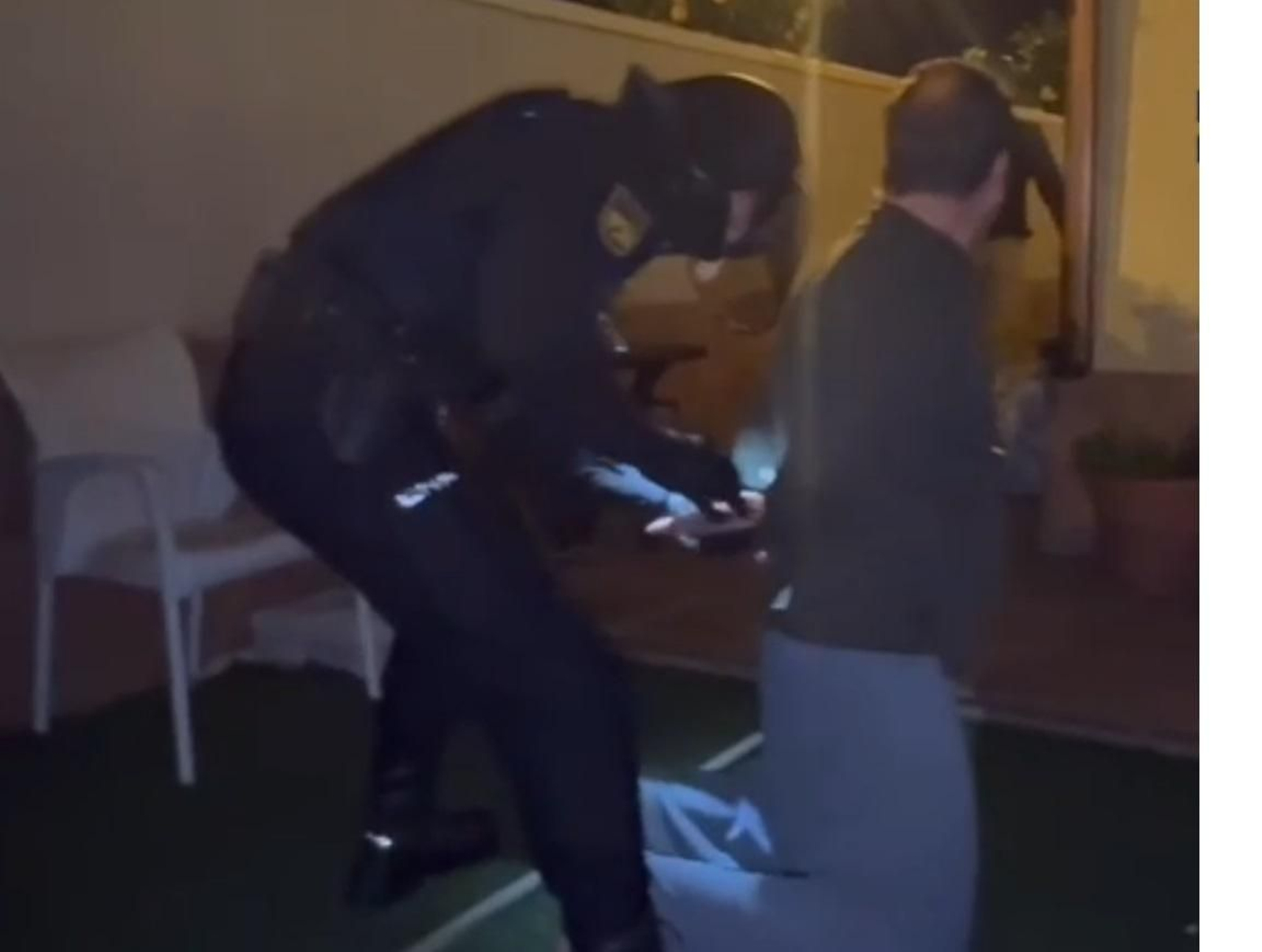 Uno de los detenidos en la operación. Uno de los detenidos en la operación.