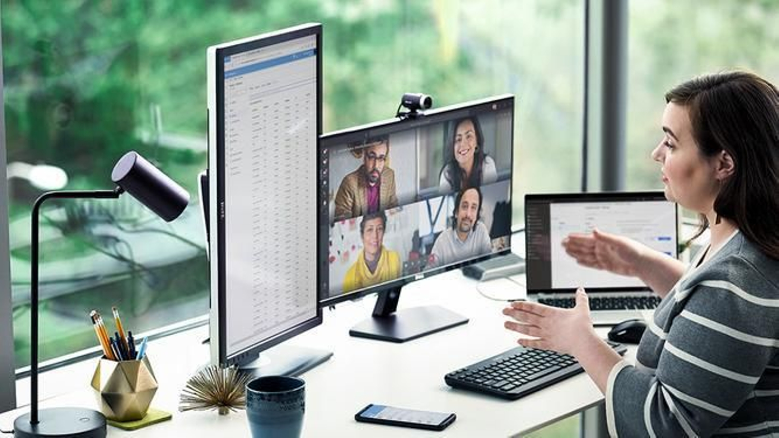 Una trabajadora freelance, en mitad de una reunión