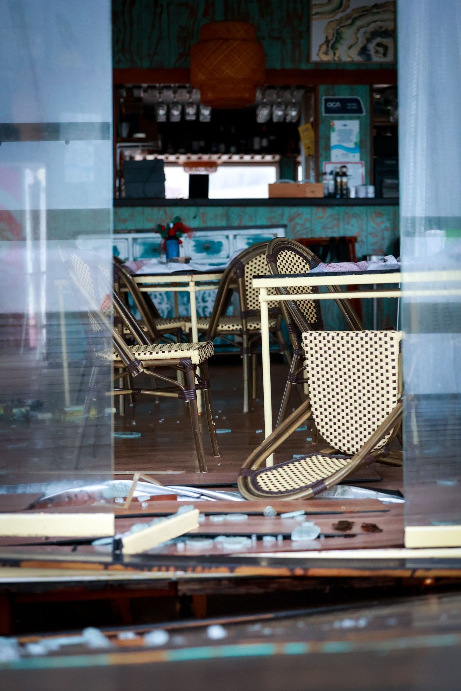 Imágenes de los principales destrozos provocados por la borrasca Leonardo en Cádiz