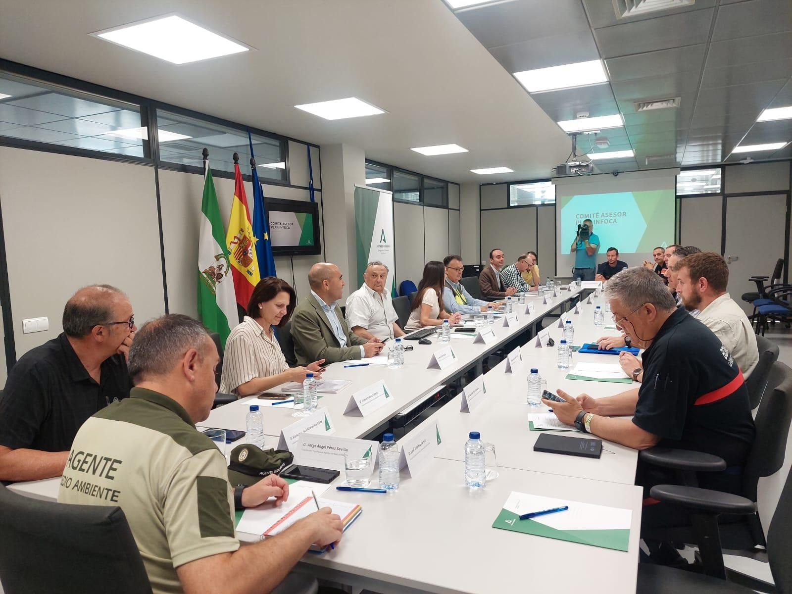 Este miércoles se ha reunido el Comité Asesor de Plan Infoca en la provincia de Almería. Este miércoles se ha reunido el Comité Asesor de Plan Infoca en la provincia de Almería.