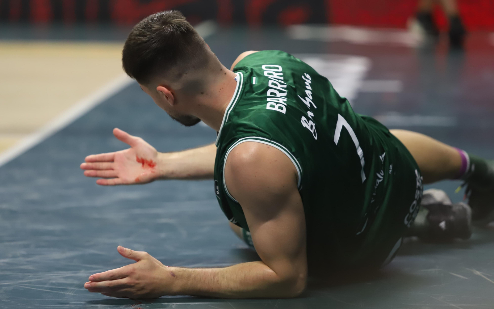 El quinto partido entre el Unicaja y el UCAM Murcia, en imágenes